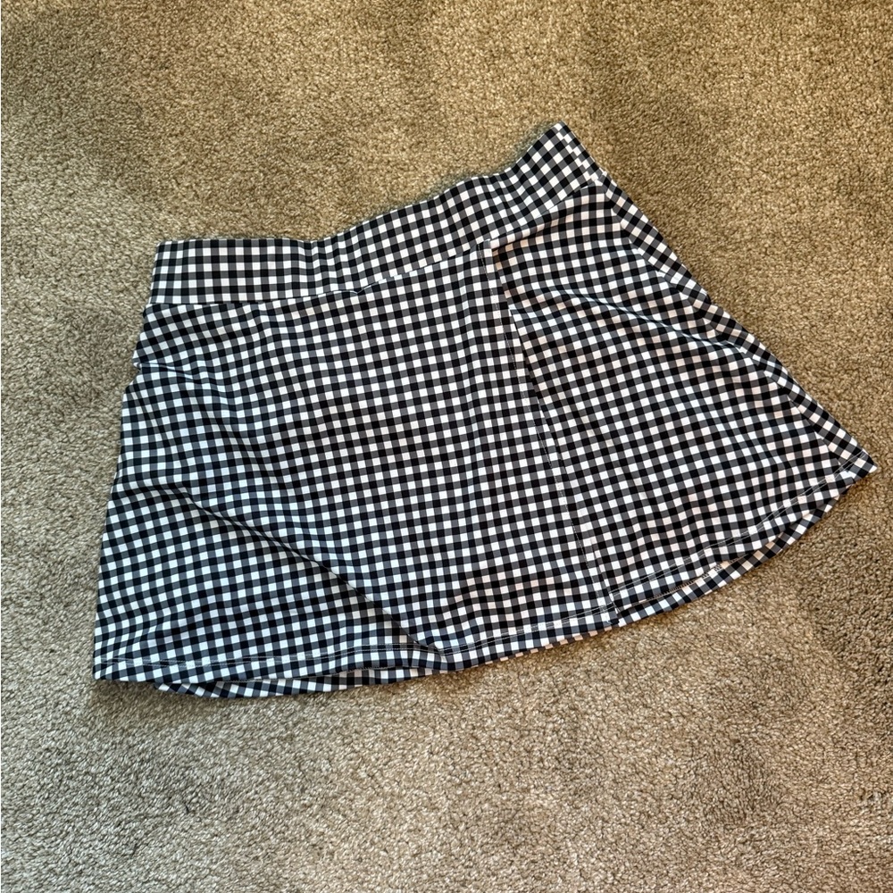 Talulah Black and White Checkered Skort Size L
